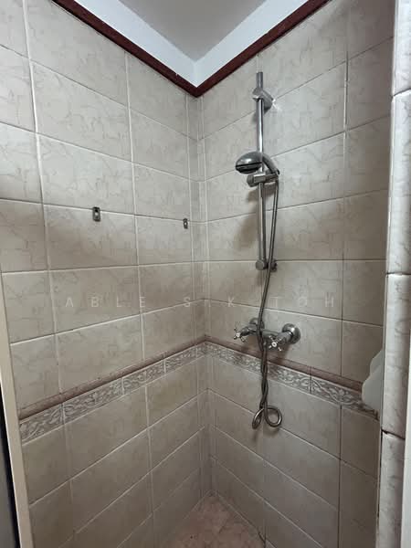 Parc Vista, 450 Corporation Road, 3 Bedrooms, 1,259 sqft, Condominium For Rent, by Able S.K Toh, 500216289 - Bathroom - PropertyGuru.com.sg