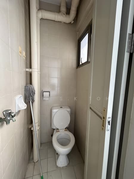 Parc Vista, 450 Corporation Road, 3 Bedrooms, 1,259 sqft, Condominium For Rent, by Able S.K Toh, 500216289 - Bathroom - PropertyGuru.com.sg
