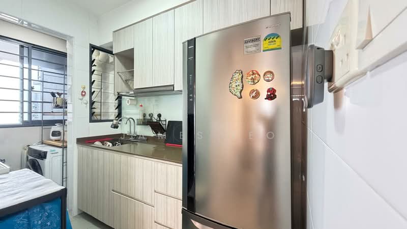 311B Clementi Avenue 4, 311B Clementi Avenue 4, 3 Bedrooms, 861 sqft, HDB Flat For Sale, by James Yeo, 500216298 - Kitchen - PropertyGuru.com.sg