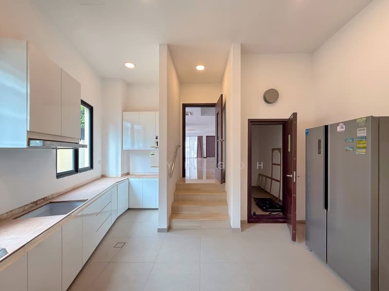 Sembawang Springs Estate, Jalan Salang, 4 Bedrooms, 3,028 sqft, Semi-Detached House For Rent, by Jolyn Goh, 500216305 - Kitchen - PropertyGuru.com.sg