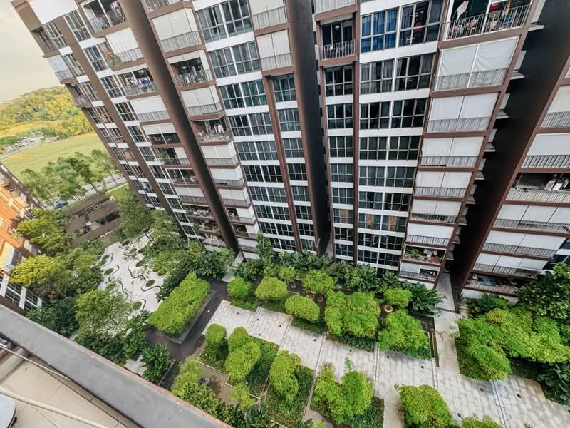 Bellewoods, 106 Woodlands Avenue 5, 3 Bedrooms, 1,098 sqft, Executive Condominium For Sale, by Joel Wee, 500216317 - Exterior - PropertyGuru.com.sg