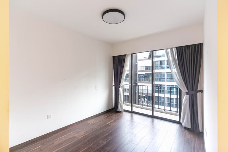 Bellewoods, 106 Woodlands Avenue 5, 3 Bedrooms, 1,098 sqft, Executive Condominium For Sale, by Joel Wee, 500216317 - Master Bedroom - PropertyGuru.com.sg