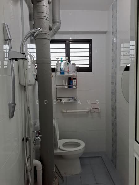 226 Pending Road, 226 Pending Road, Room Rental, 100 sqft, HDB Flat For Rent, by Eddy Ang, 500216326 - Bathroom - PropertyGuru.com.sg