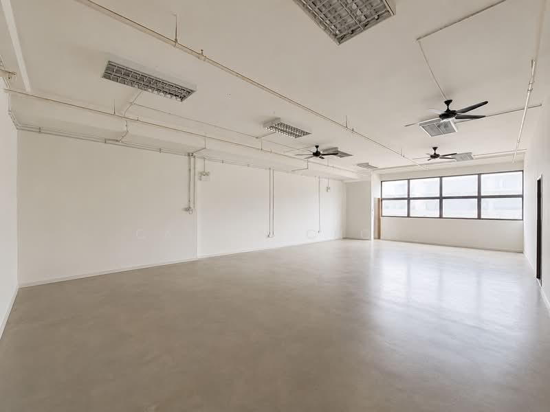 Woodlands Bizhub, 242 Woodlands Industrial Park E5, 1,927 sqft, Factory / Workshop (B2) For Rent, by Calvin Choh, 500216337 - Interior - CommercialGuru.com.sg