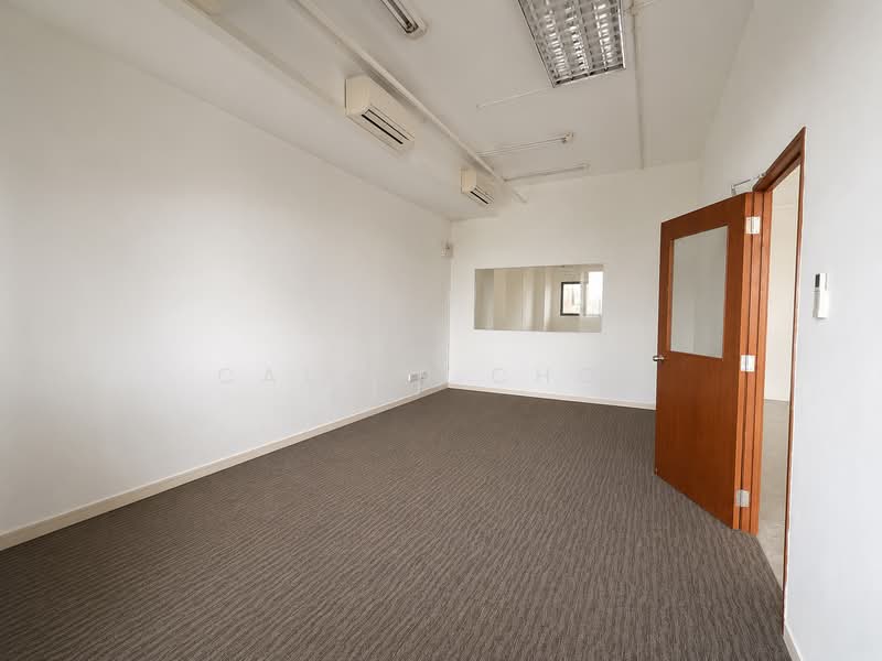 Woodlands Bizhub, 242 Woodlands Industrial Park E5, 1,927 sqft, Factory / Workshop (B2) For Rent, by Calvin Choh, 500216337 - Interior - CommercialGuru.com.sg