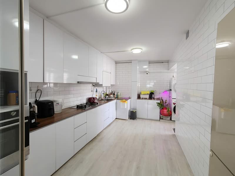 287 Tampines Street 22, 287 Tampines Street 22, 3 Bedrooms, 1,109 sqft, HDB Flat For Sale, by Benny Lim, 500216349 - Kitchen - PropertyGuru.com.sg