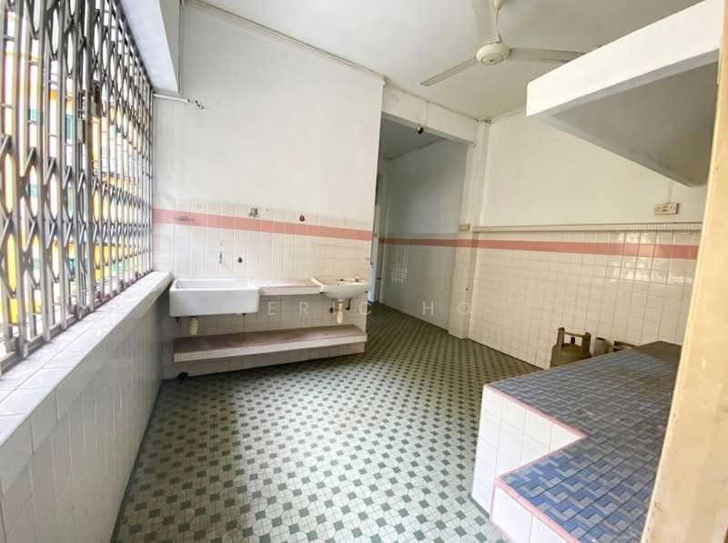 Syed Alwi Rd Shophouse, Syed Alwi Rd, Farrer Park / Serangoon Rd, 1,324 sqft, Office For Sale, by Jeric Ho, 500216357 - Kitchen - CommercialGuru.com.sg