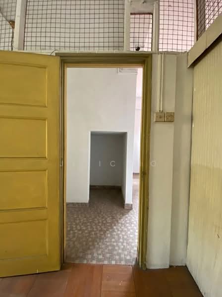 Syed Alwi Rd Shophouse, Syed Alwi Rd, Farrer Park / Serangoon Rd, 1,324 sqft, Office For Sale, by Jeric Ho, 500216357 - Interior - CommercialGuru.com.sg