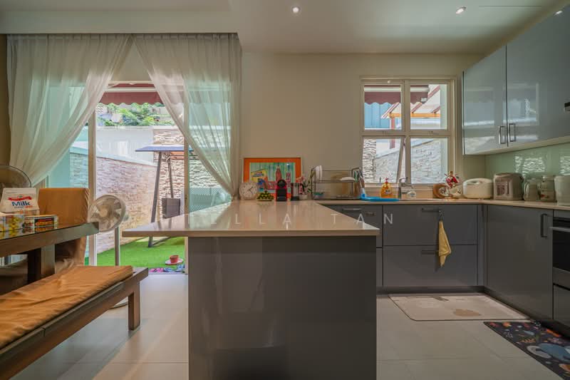 Horizon Green, 769 Ang Mo Kio Avenue 2, 6 Bedrooms, 3,261 sqft, Cluster House For Sale, by Stella Tan, 500216359 - Kitchen - PropertyGuru.com.sg