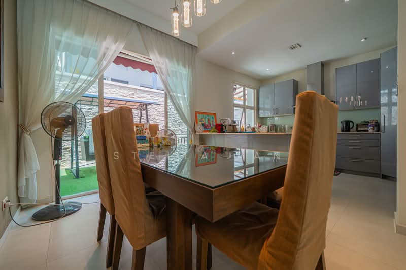 Horizon Green, 769 Ang Mo Kio Avenue 2, 6 Bedrooms, 3,261 sqft, Cluster House For Sale, by Stella Tan, 500216359 - Dining Room - PropertyGuru.com.sg