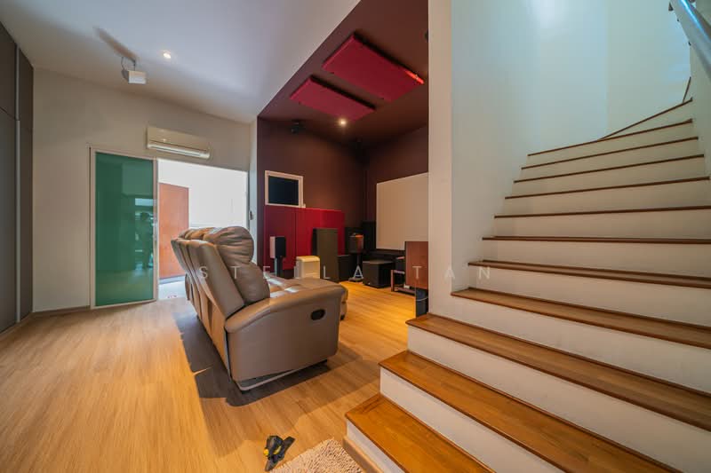 Horizon Green, 769 Ang Mo Kio Avenue 2, 6 Bedrooms, 3,261 sqft, Cluster House For Sale, by Stella Tan, 500216359 - Living Room - PropertyGuru.com.sg
