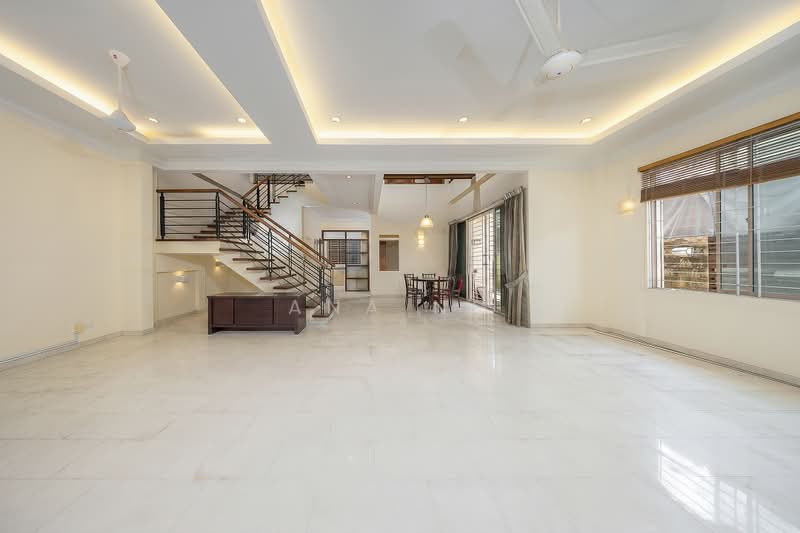 Seletar Hills Estate, Seletar Hills Drive, 4 Bedrooms, 2,800 sqft, Semi-Detached House For Sale, by Ana Ng, 500216361 - Living Room - PropertyGuru.com.sg