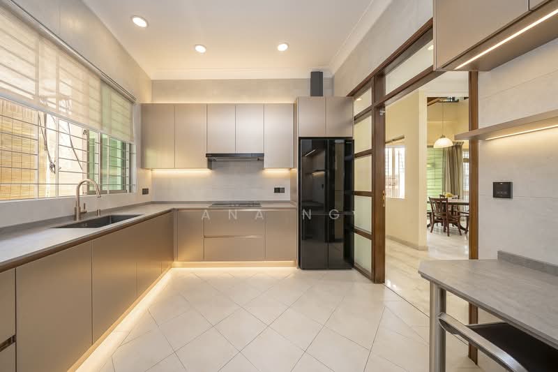 Seletar Hills Estate, Seletar Hills Drive, 4 Bedrooms, 2,800 sqft, Semi-Detached House For Sale, by Ana Ng, 500216361 - Kitchen - PropertyGuru.com.sg