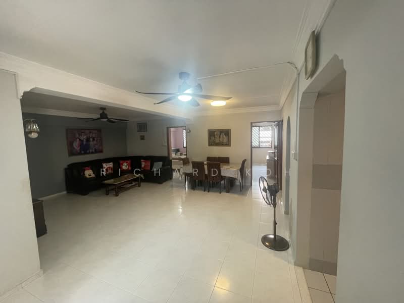 213 Bishan Street 23, 213 Bishan Street 23, Room Rental, 100 sqft, HDB Flat For Rent, by Richard Koh, 500216363 - Living Room - PropertyGuru.com.sg