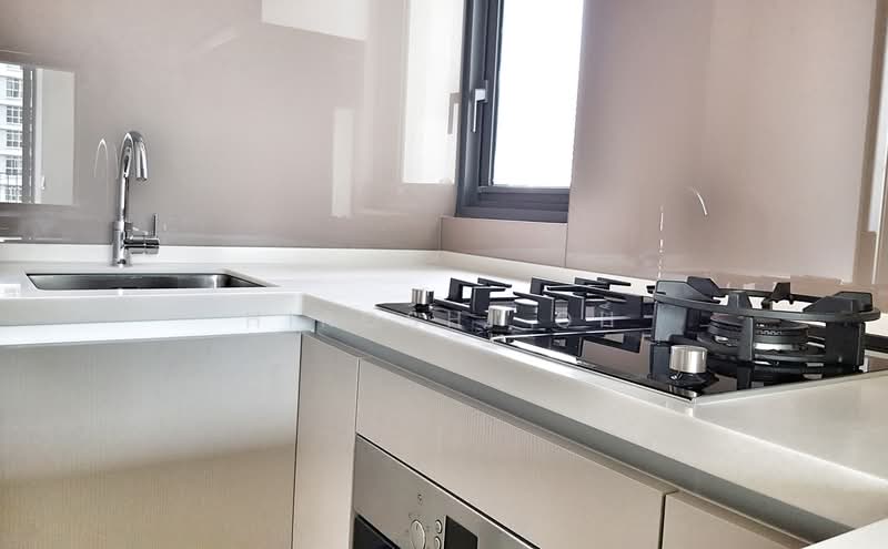 Highline Residences, 7 Kim Tian Road, 3 Bedrooms, 915 sqft, Condominium For Sale, by Hiroshi Oh, 500216379 - Kitchen - PropertyGuru.com.sg