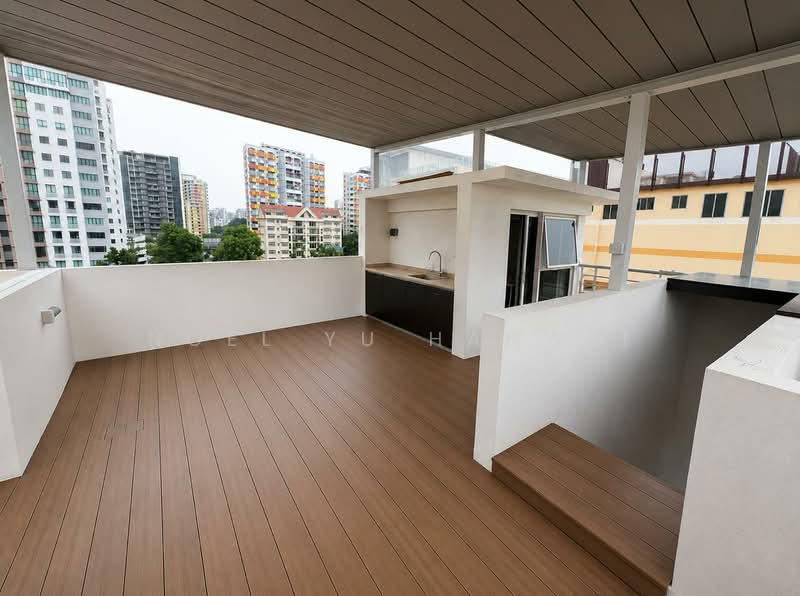 Sims Ave Condo, , 2 Bedrooms, 1,750 sqft, Apartment For Sale, by Noel Yu Hanwei, 500216386 - Balcony - PropertyGuru.com.sg