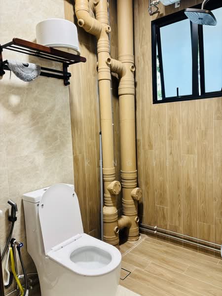 556 Woodlands Drive 53, 556 Woodlands Drive 53, Room Rental, 120 sqft, HDB Flat For Rent, by Goh Keng Yew, 500216392 - Bathroom - PropertyGuru.com.sg