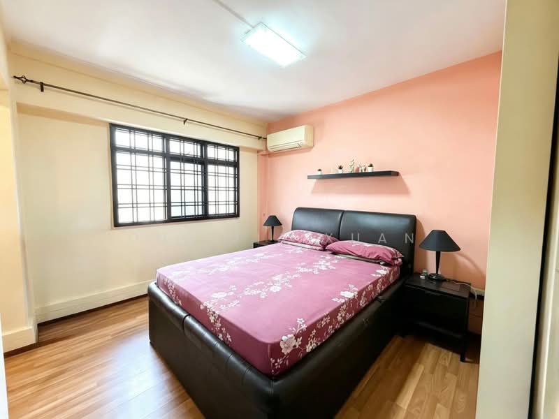 309 Canberra Road, 309 Canberra Road, 4 Bedrooms, 1,518 sqft, HDB Flat For Sale, by Ong Jia Xuan, 500216394 - Master Bedroom - PropertyGuru.com.sg