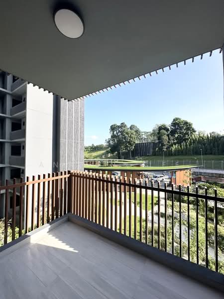 KI Residences At Brookvale, 12 Brookvale Drive, 3 Bedrooms, 980 sqft, Condominium For Rent, by Anthony Lee, 500216396 - Balcony - PropertyGuru.com.sg
