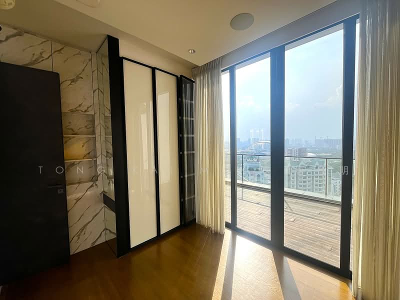 Fulcrum, 33 Fort Road, 5 Bedrooms, 4,865 sqft, Condominium For Rent, by Tong Kai Meng 唐皆明, 500216400 - Balcony - PropertyGuru.com.sg