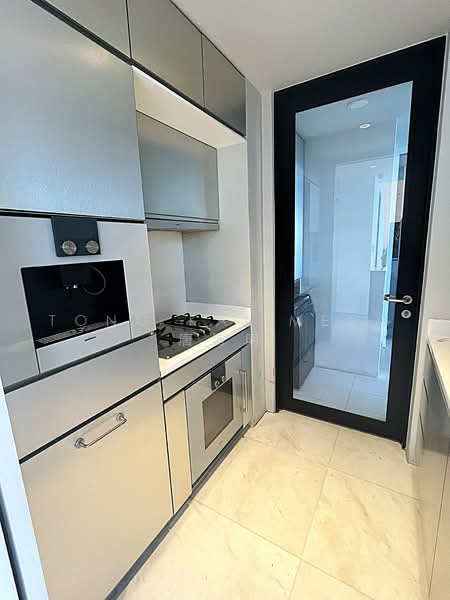 Fulcrum, 33 Fort Road, 5 Bedrooms, 4,865 sqft, Condominium For Rent, by Tong Kai Meng 唐皆明, 500216400 - Kitchen - PropertyGuru.com.sg