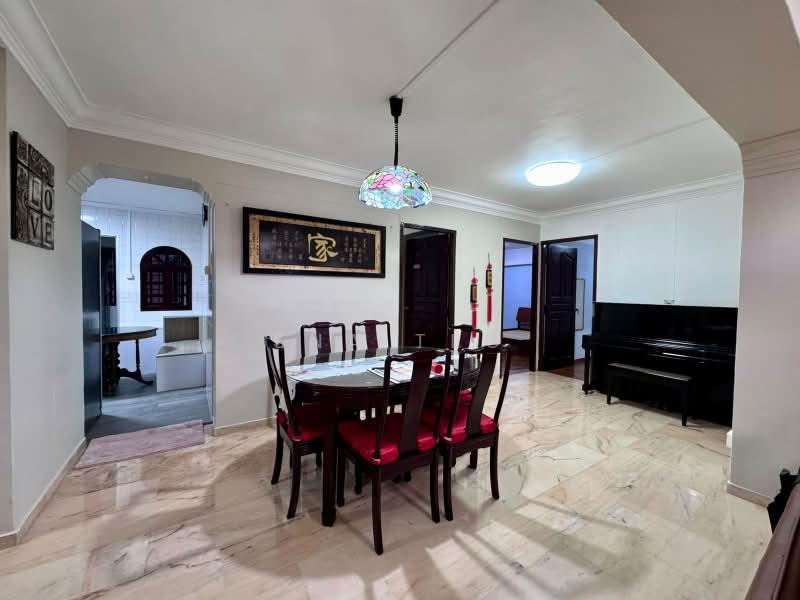 329 Tampines Street 32, 329 Tampines Street 32, 3 Bedrooms, 1,582 sqft, HDB Flat For Rent, by Ena Teo, 500216423 - Dining Room - PropertyGuru.com.sg