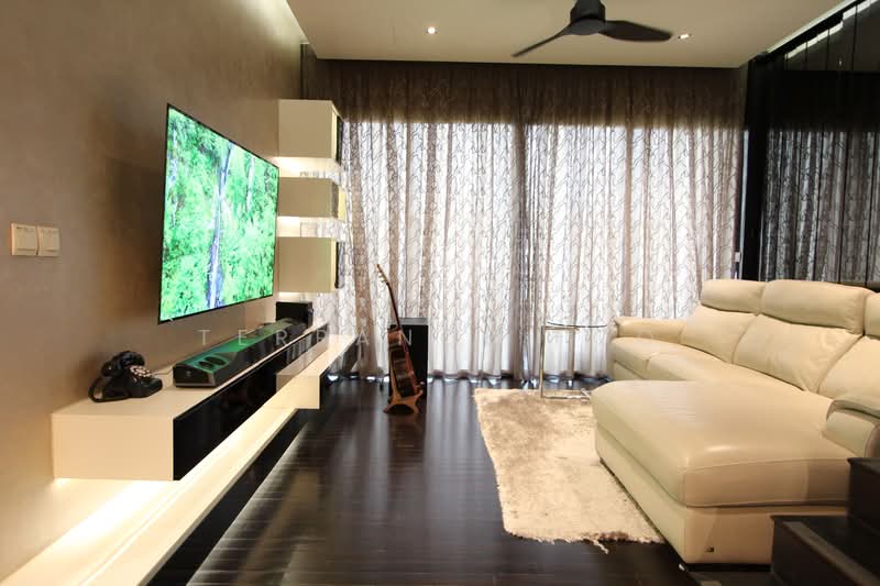 Village @ Pasir Panjang, 463 Pasir Panjang Road, 3 Bedrooms, 1,561 sqft, Condominium For Sale, by Terrance Foo, 500216427 - Living Room - PropertyGuru.com.sg