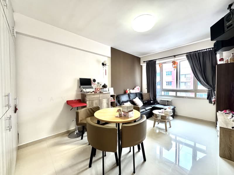 987B Buangkok Green, 987B Buangkok Green, 1 Bedroom, 506 sqft, HDB Flat For Sale, by Davon Chai 蔡忠伦, 500216433 - Living Room - PropertyGuru.com.sg