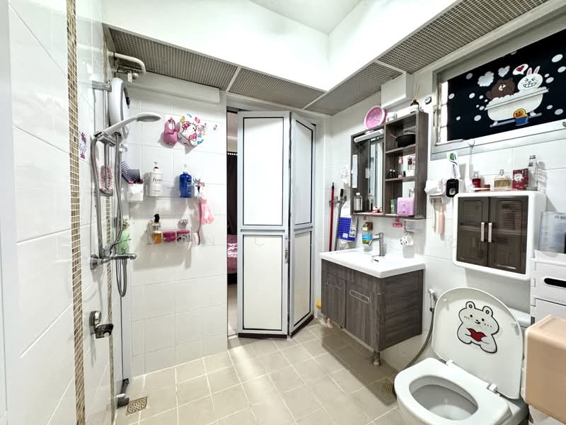 987B Buangkok Green, 987B Buangkok Green, 1 Bedroom, 506 sqft, HDB Flat For Sale, by Davon Chai 蔡忠伦, 500216433 - Bathroom - PropertyGuru.com.sg