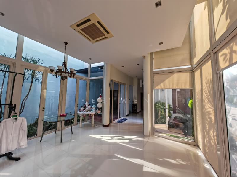 RESORT-STYLE SEMI-DETACHED HOME IN THE HEART OF SERANGOON GARDEN ESTATE, Crowhurst Drive, 6 Bedrooms, 6,200 sqft, Semi-Detached House For Sale, by Yee Wen, 500216434 - Interior - PropertyGuru.com.sg