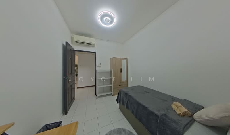 Ava Towers, 10 Ava Road, Room Rental, 100 sqft, Apartment For Rent, by Joyce Lim, 500216441 - Bedroom - PropertyGuru.com.sg