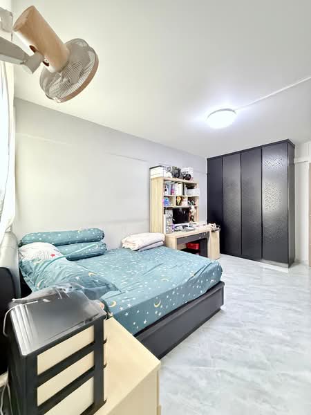 343 Ang Mo Kio Avenue 3, 343 Ang Mo Kio Avenue 3, 3 Bedrooms, 1,055 sqft, HDB Flat For Sale, by Harry Ng, 500216444 - Bedroom - PropertyGuru.com.sg
