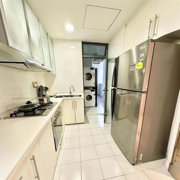 Watermark Robertson Quay, 3 Rodyk Street, Orchard / River Valley, Room Rental, 80 sqft, Apartment For Rent, by Joyce Lim, 500216446 - Kitchen - PropertyGuru.com.sg