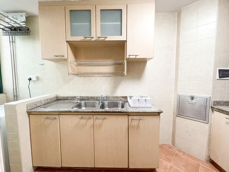 Fortune Jade, 501 Dunman Road, Room Rental, 100 sqft, Apartment For Rent, by Erica Yap, 500216449 - Kitchen - PropertyGuru.com.sg