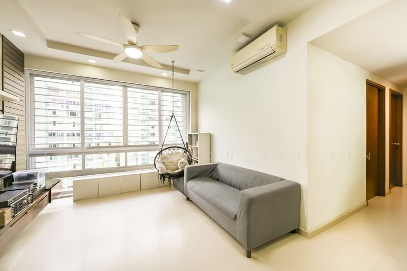 Park Green, 2 Rivervale Link, 3 Bedrooms, 1,367 sqft, Condominium For Sale, by Athalia Soon Sze Yin, 500216451 - Living Room - PropertyGuru.com.sg