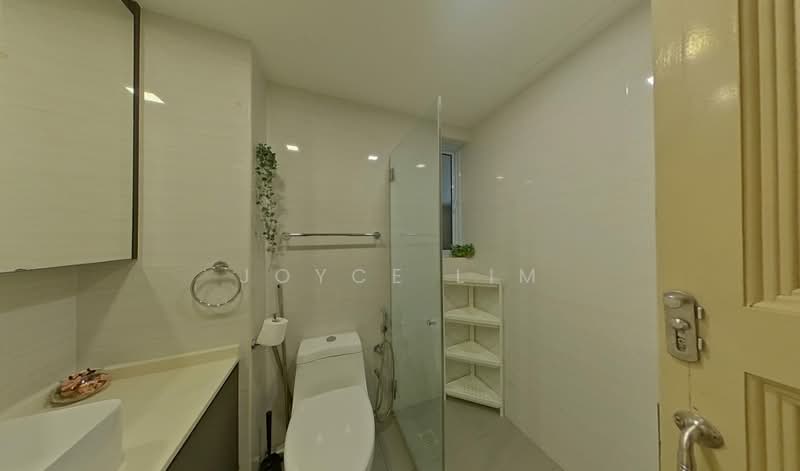 545A-545B Balestier Road, 545A-545B Balestier Road, Room Rental, 100 sqft, Walk-up Apartment For Rent, by Joyce Lim, 500216453 - Bathroom - PropertyGuru.com.sg