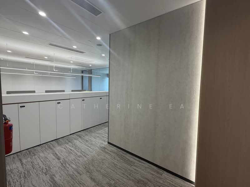 Suntec City Tower, 6 Temasek Boulevard, 1,645 sqft, Office For Rent, by Catherine Ea, 500216466 - Corridor - CommercialGuru.com.sg