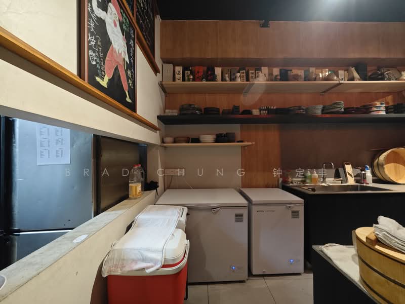 Ground Floor at Kampong Bahru Road, Alexandra / Commonwealth, 1,900 sqft, Food & Beverage For Rent, by Brad Chung 钟定丰, 500216472 - Kitchen - CommercialGuru.com.sg