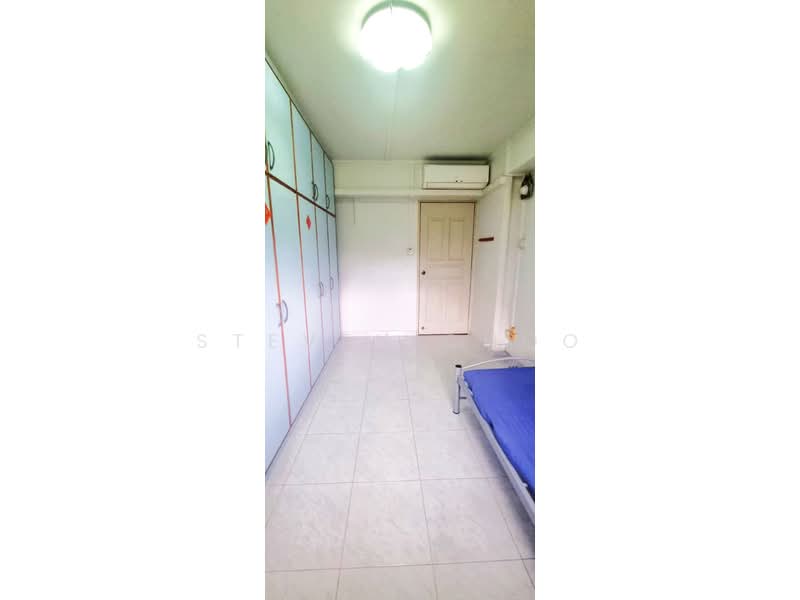 122 Pasir Ris Street 11, 122 Pasir Ris Street 11, Room Rental, 120 sqft, HDB Flat For Rent, by Steven Choo, 500216475 - Bedroom - PropertyGuru.com.sg