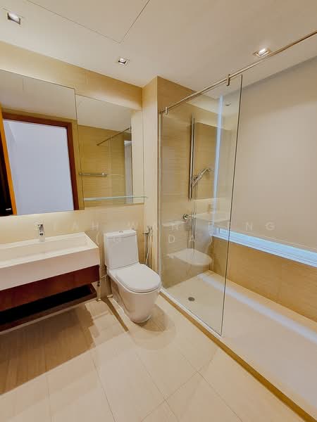 Cabana, , 4 Bedrooms, 2,917 sqft, Cluster House For Sale, by Seah Wan Peng (Gilda), 500216477 - Bathroom - PropertyGuru.com.sg