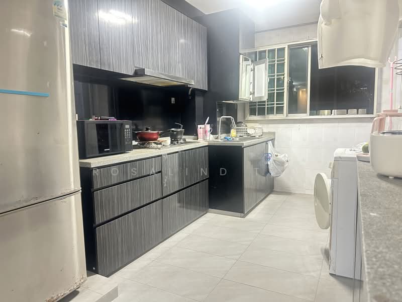122 Bedok Reservoir Road, 122 Bedok Reservoir Road, Bedok / Upper East Coast, 3 Bedrooms, 904 sqft, HDB Flat For Sale, by Rosalind Teo, 500216485 - PropertyGuru.com.sg