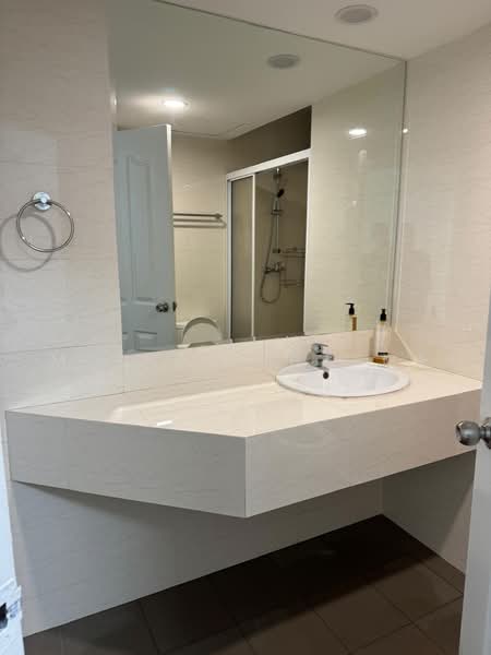 Mandarin Gardens, 7 Siglap Road, 3 Bedrooms, 1,572 sqft, Condominium For Rent, by Monika Sharma, 500216488 - Bathroom - PropertyGuru.com.sg