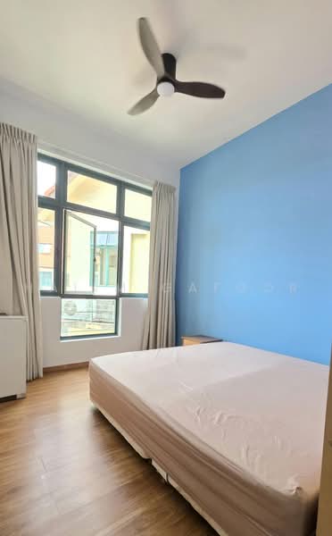 Laguna 88, 44 Eastwood Road, 4 Bedrooms, 2,368 sqft, Condominium For Sale, by Halim Gafoor, 500216495 - Common bedroom with unblocked views - PropertyGuru.com.sg