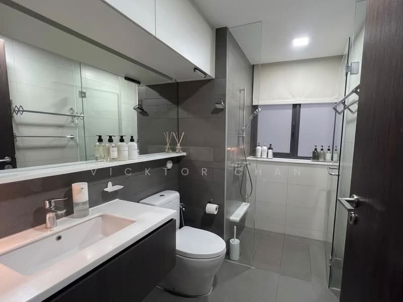 D'Nest, 133 Pasir Ris Grove, 4 Bedrooms, 1,636 sqft, Condominium For Sale, by Vicktor Chan, 500216502 - Bathroom - PropertyGuru.com.sg