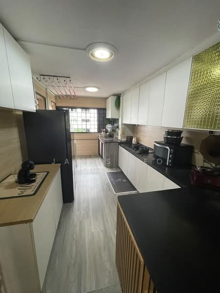534 Bedok North Street 3, 534 Bedok North Street 3, 2 Bedrooms, 645 sqft, HDB Flat For Sale, by James Yeo, 500216505 - Kitchen - PropertyGuru.com.sg