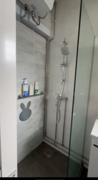 101D Punggol Field, 101D Punggol Field, Room Rental, 120 sqft, HDB Flat For Rent, by Terence Low 刘建德, 500216525 - Bathroom - PropertyGuru.com.sg
