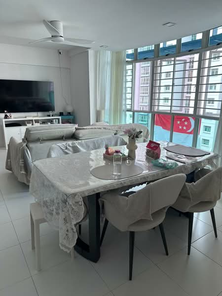 101D Punggol Field, 101D Punggol Field, Room Rental, 120 sqft, HDB Flat For Rent, by Terence Low 刘建德, 500216525 - Living Room - PropertyGuru.com.sg