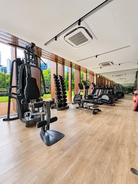 The Hyde, 11 Balmoral Road, 2 Bedrooms, 818 sqft, Condominium For Sale, by Jereme Pung, 500216528 - Gym - PropertyGuru.com.sg