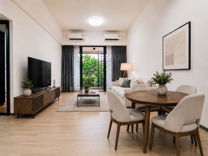 The Hyde, 11 Balmoral Road, 2 Bedrooms, 818 sqft, Condominium For Sale, by Jereme Pung, 500216528 - Living Room - PropertyGuru.com.sg