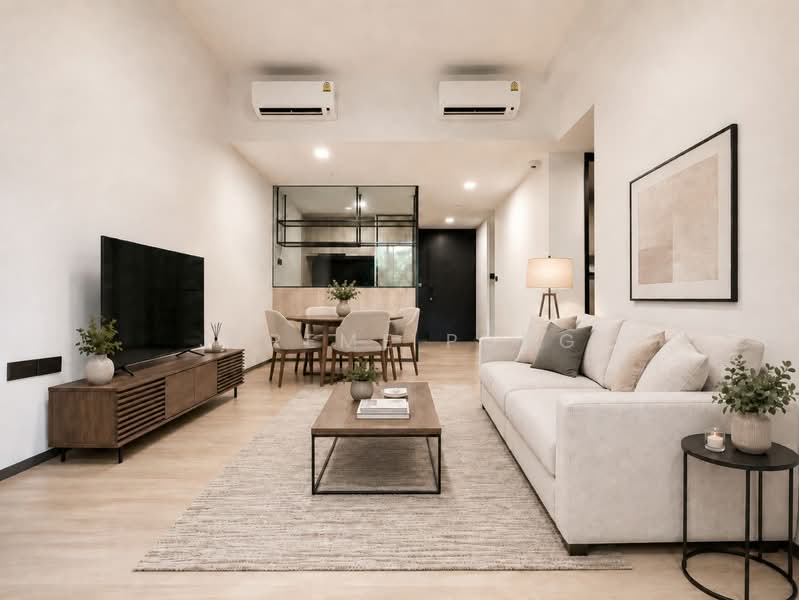 The Hyde, 11 Balmoral Road, 2 Bedrooms, 818 sqft, Condominium For Sale, by Jereme Pung, 500216528 - Living Room - PropertyGuru.com.sg